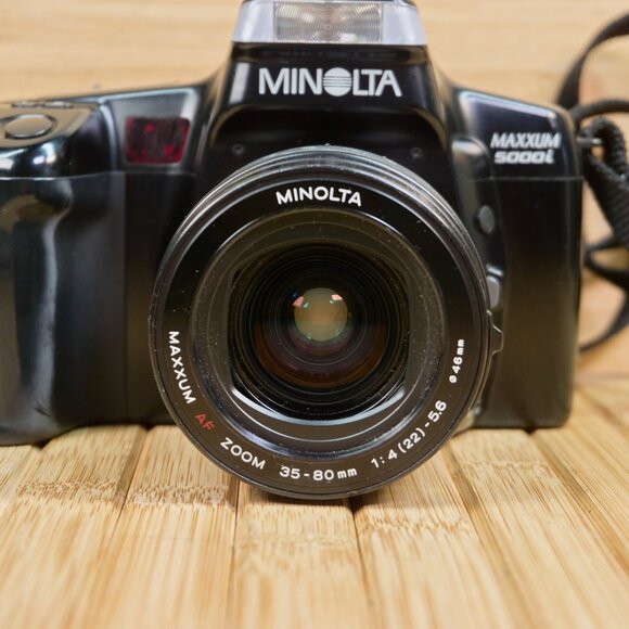 Minolta Maxxum 5000i AF 35mm SLR Film Camera, Minolta Maxxum 35-80 mm Zoom Lens - Picture 3 of 9